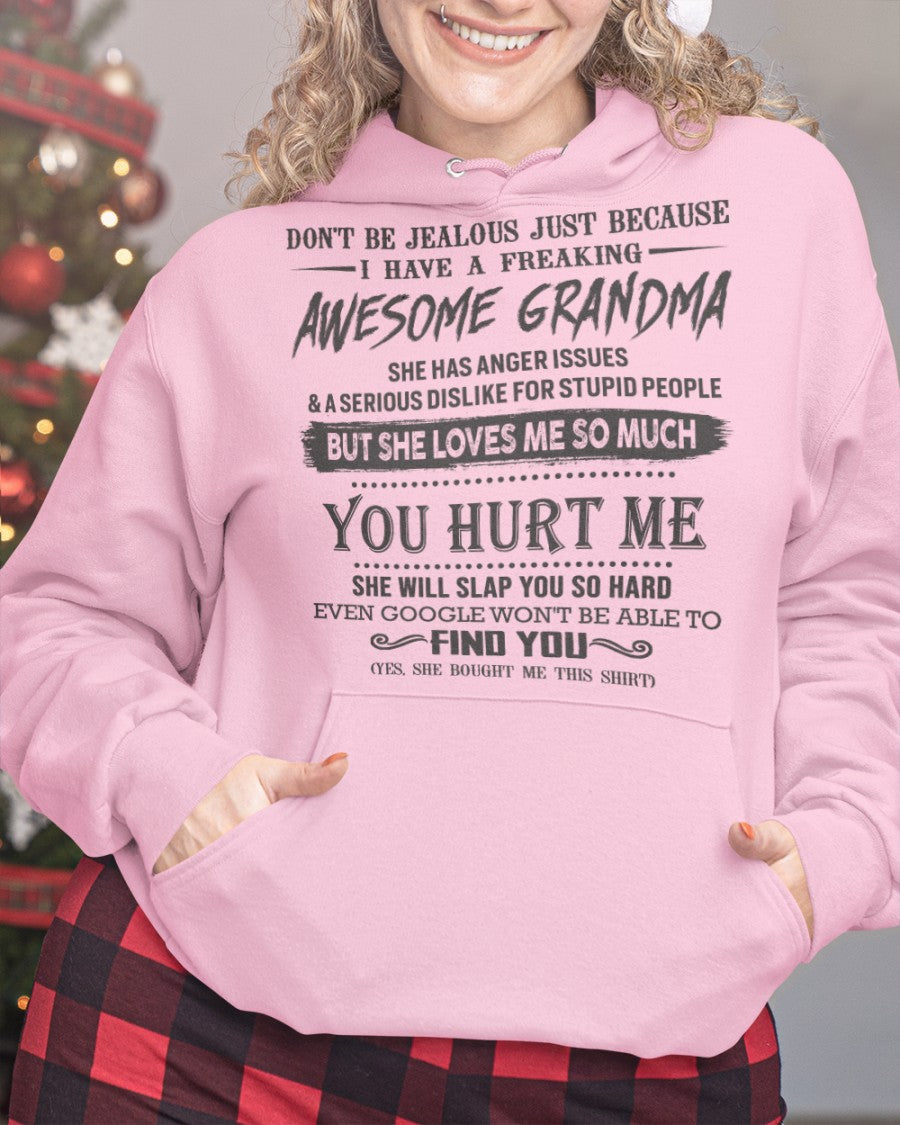 Awesome Grandma - The perfect gift for a grandson or granddaughter ( SKU07-153-00)