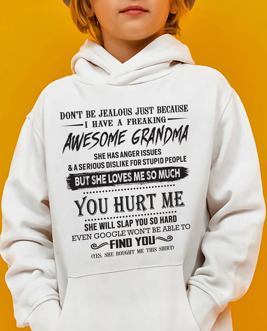 Awesome Grandma - The perfect gift for a grandson or granddaughter ( SKU07-153-00)