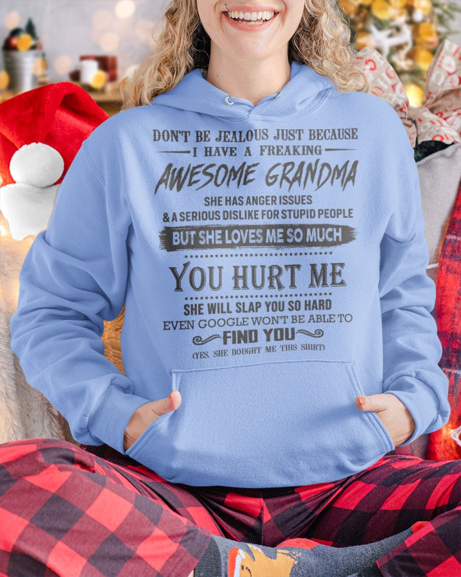 Awesome Grandma - The perfect gift for a grandson or granddaughter ( SKU07-153-00)
