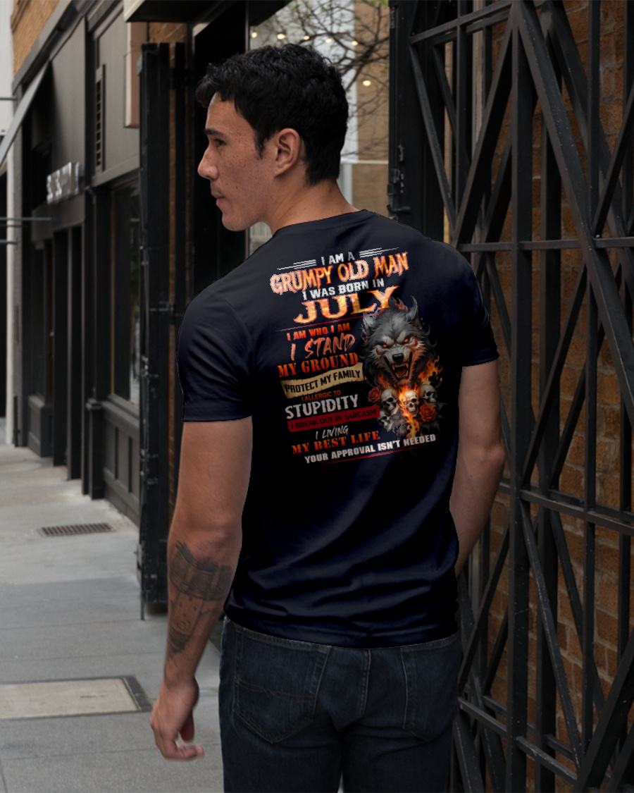 JULY - GRUMPY OLD MAN - BIRTHDAY T-SHIRT FOR MEN - NTTD07 (SKU26T-01132-07)